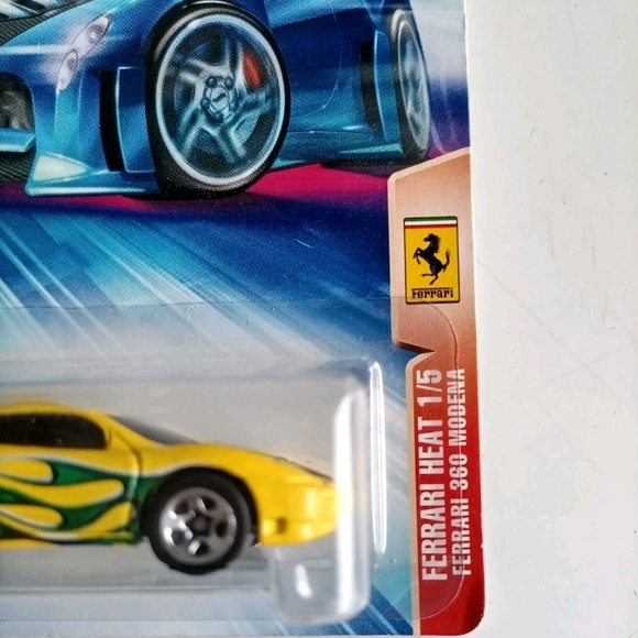 Hot Wheel Ferrari Heat 1/5 (2004) Ferrari 360 Modena Yellow Green NIB - Picture 3 of 5